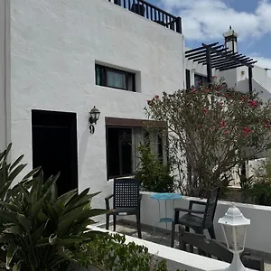 Strelitzia Puerto del Carmen (Lanzarote)